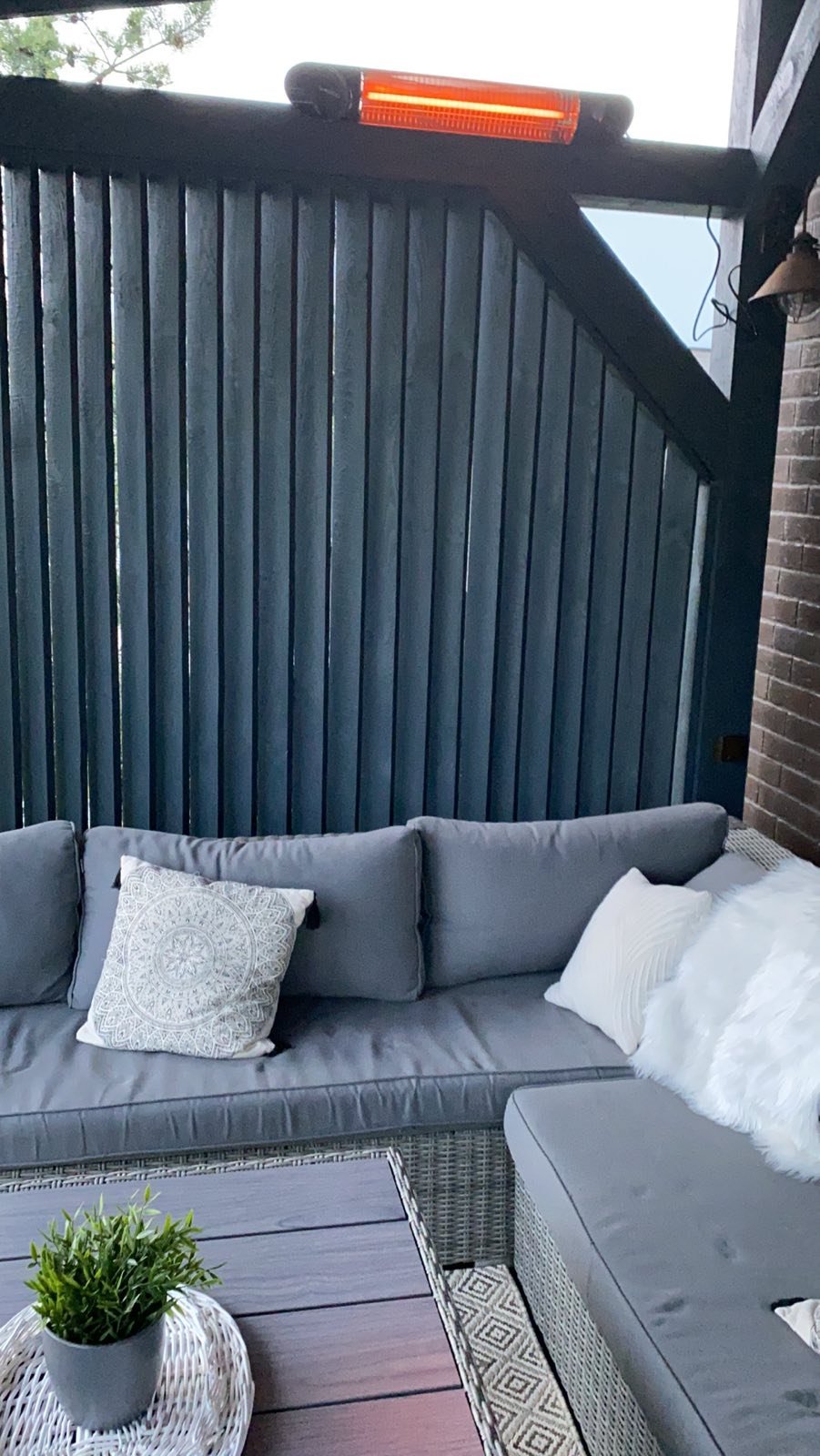 Kolfiber infraröd värmare Veito Blade S svart